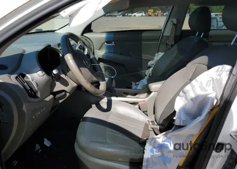 2014 Kia Sportage Ex z USA, uszkodzony, nr VIN KNDPCCAC6E7571295